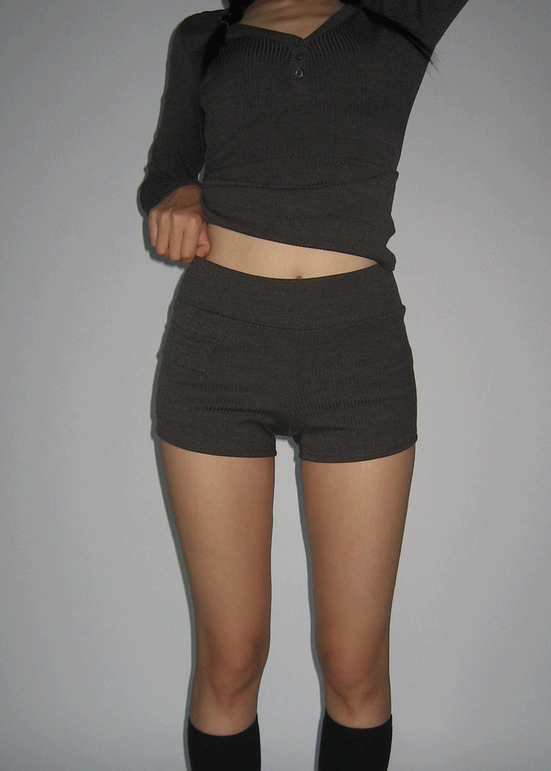 eon（イオエン）の「RIB POCKET MICRO SHORTS（Pants）」