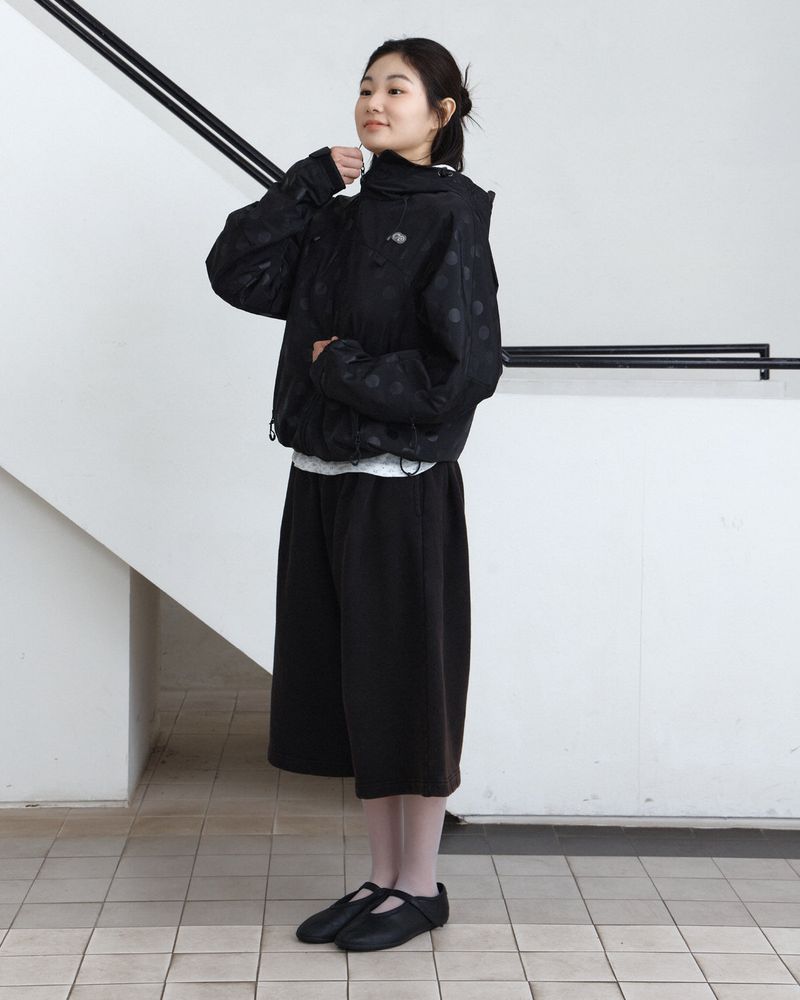 Dot Arc Zip-Up Wind Jacket