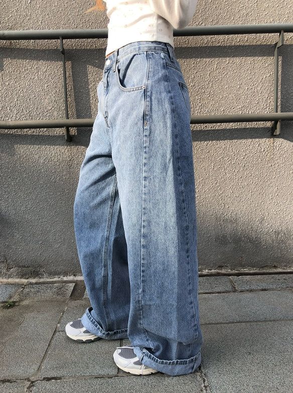 anyonemore（エニーワンモアー）の「リングオン カット ウォッシング デニム ワイドパンツ（パンツ）」