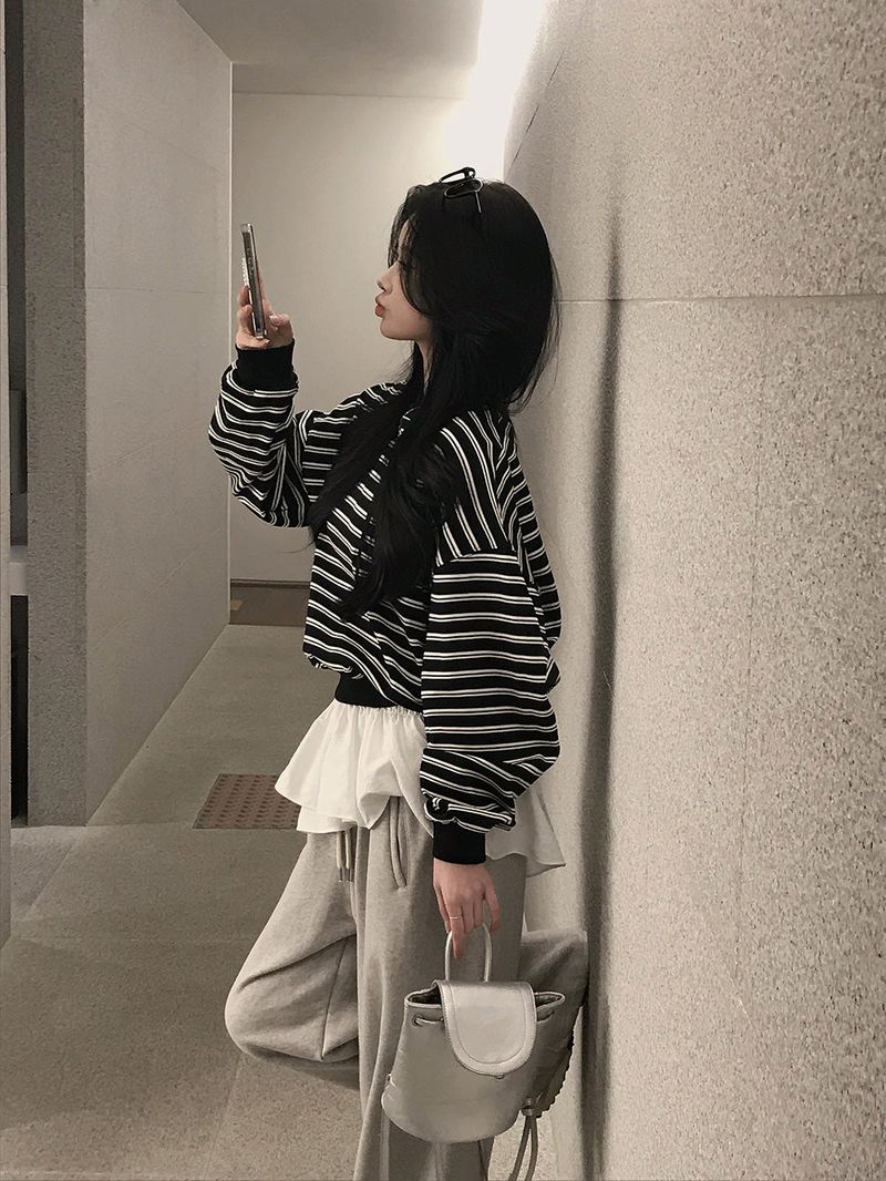 [Bellide made] HATE, STRIPE ROUND TRAINER