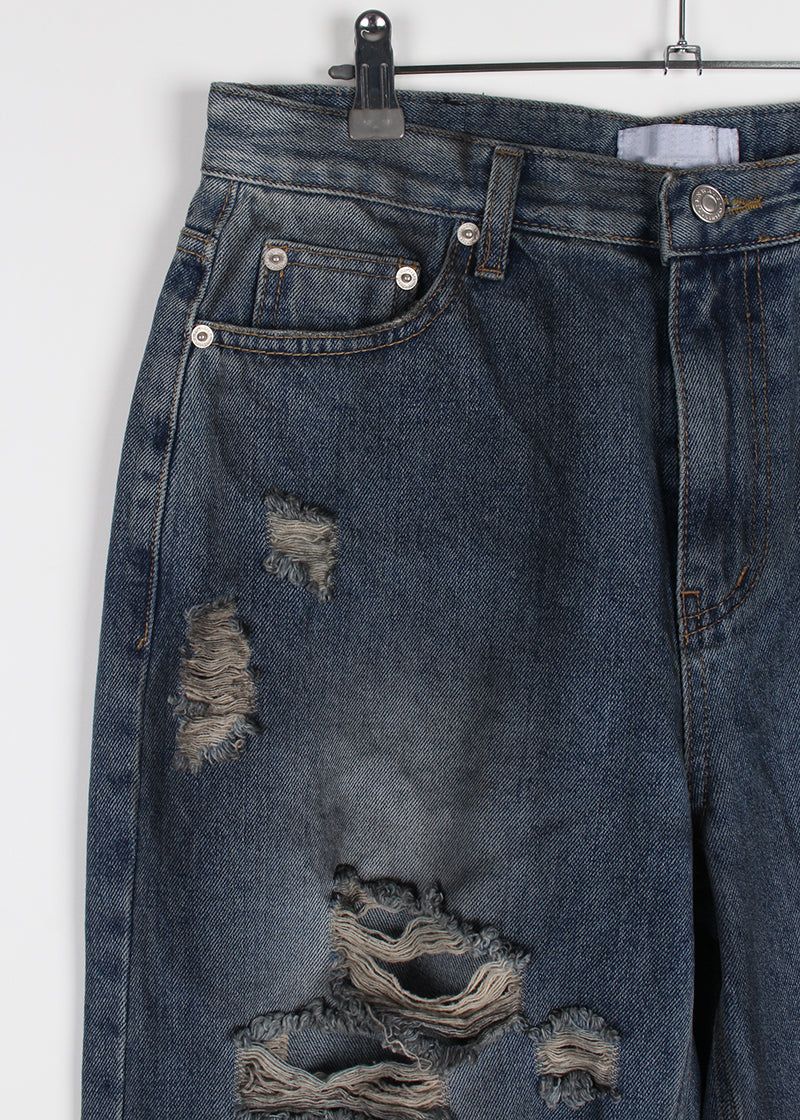 DAMAGE DIRTY DENIM