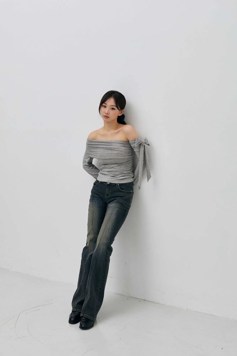 RIEN ONE-SHOULDER SHIRRING TOP / MELANGE