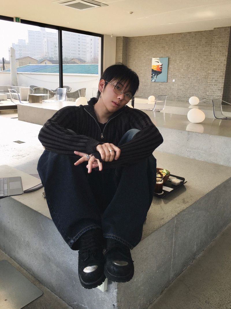 DL Ribbed Knit Zip-Up 3C