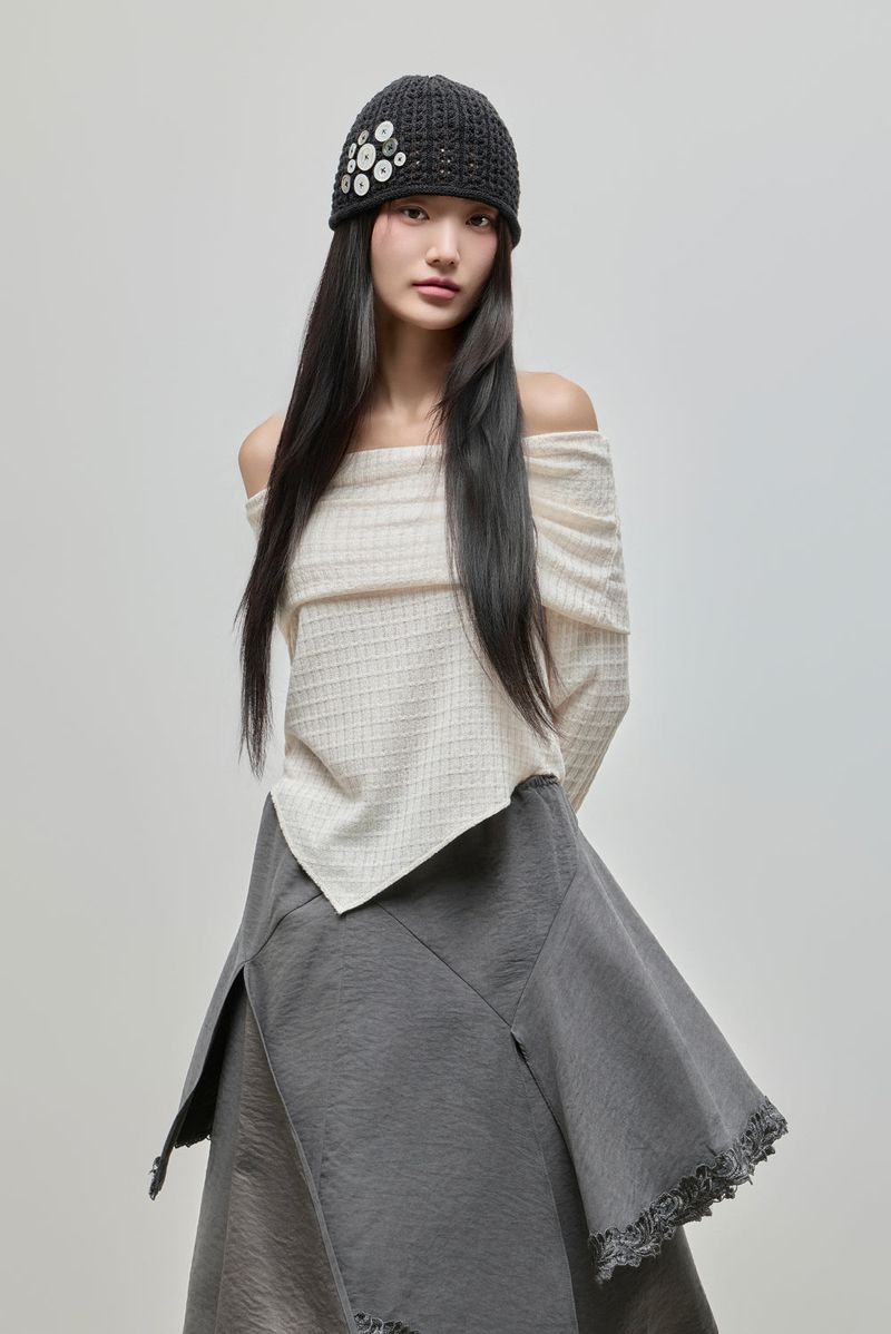 Unbalanced Lace Midi Skirt_Charcoal