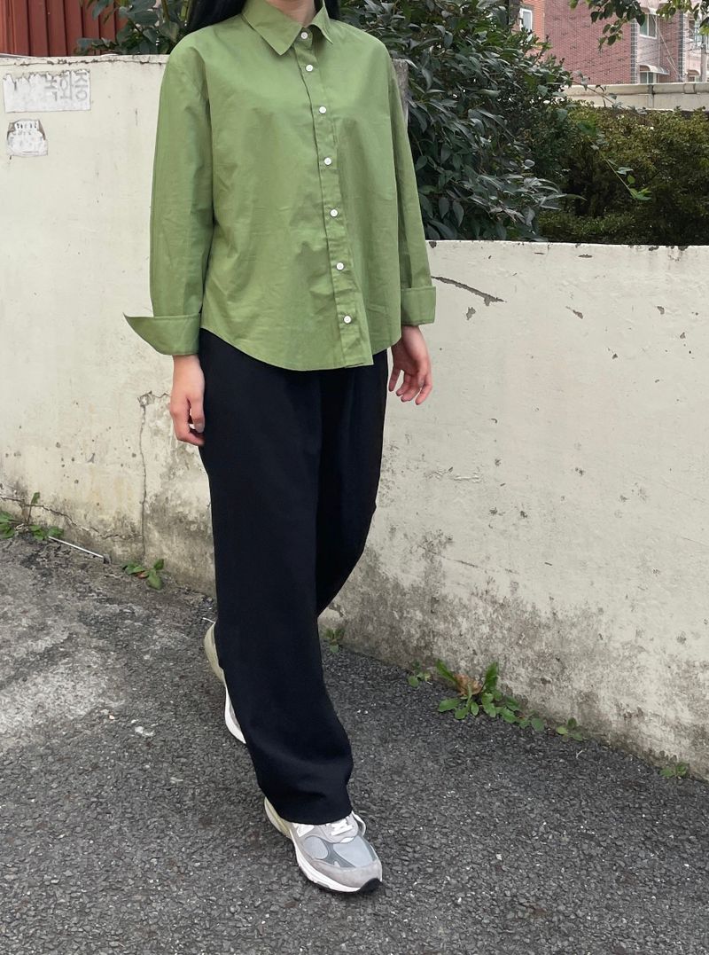 Minimal wide banding slacks