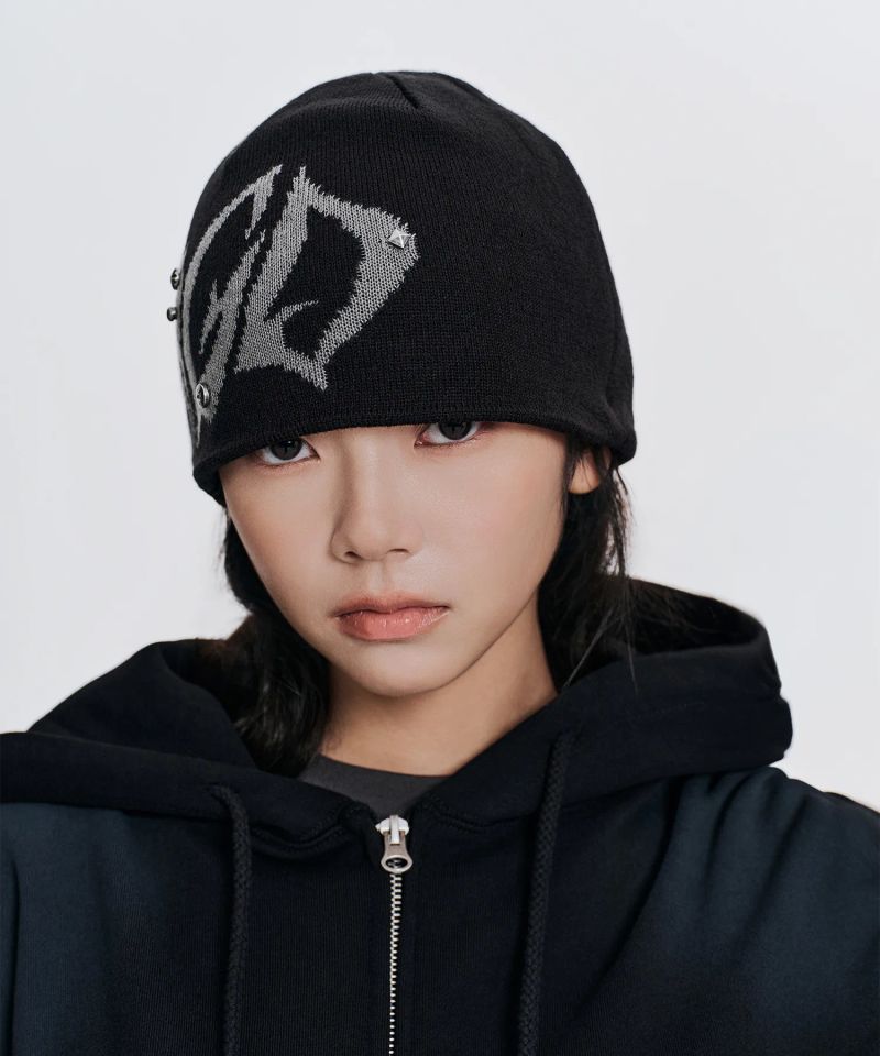 TRIBAL MGD STUD KNIT BEANIE_BLACK