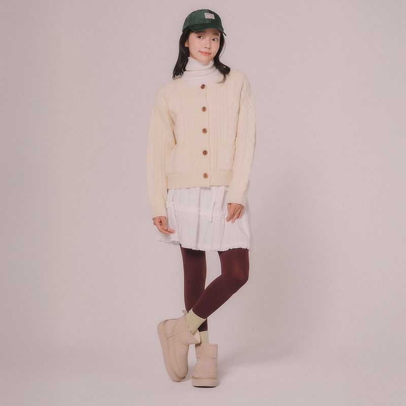 CABLE KNIT CARDIGAN (Cream)