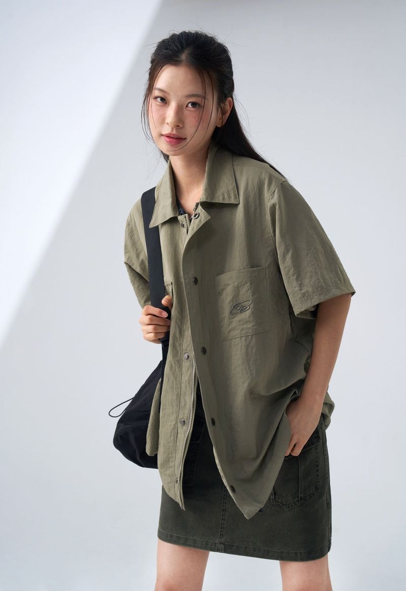 (W) over-pocket skirt