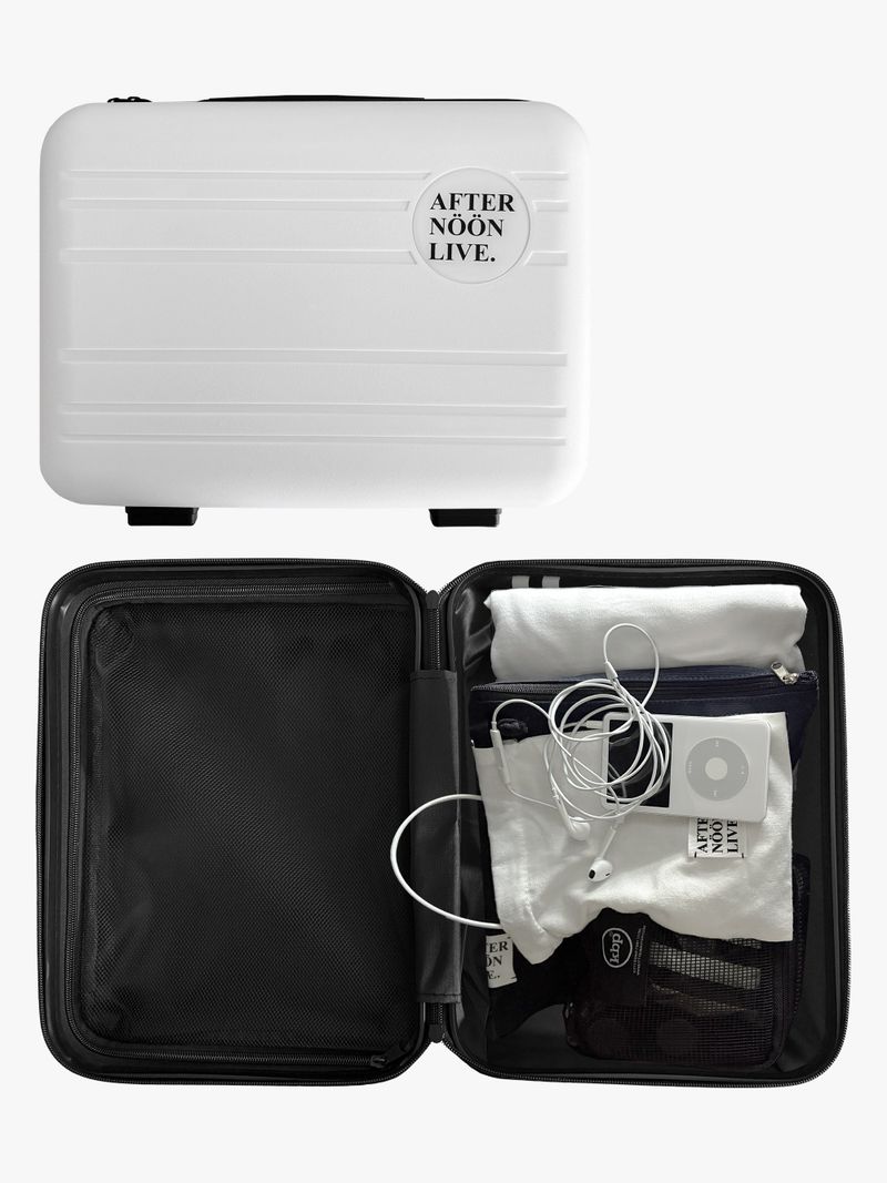 AFTERNOONLIVE（アフタヌーンライブ）の「Afternoonlive mini carry-on suitcase (white)（Bags）」