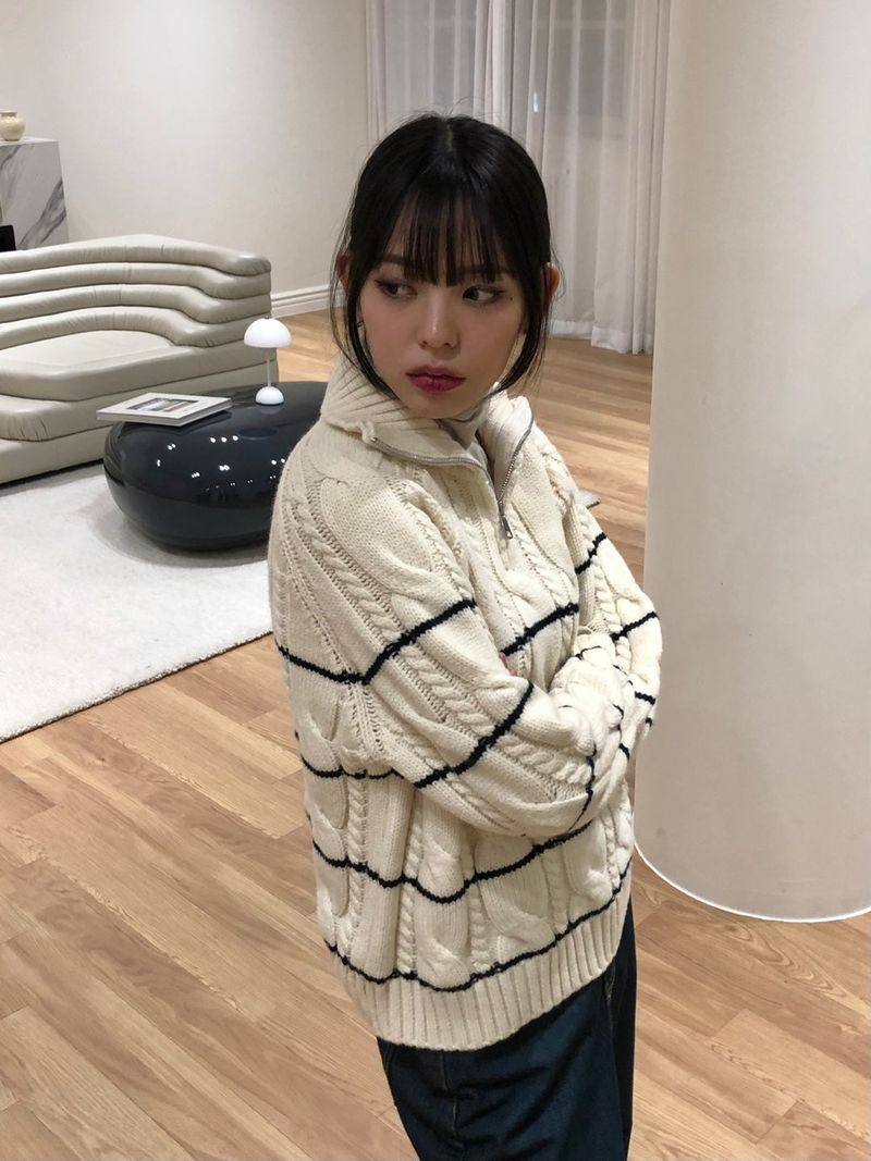 Serac zip-up knit