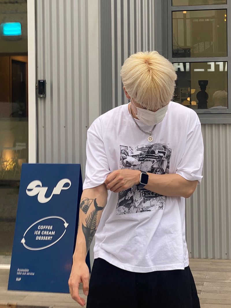 Poster Half Dyed Short Sleeve Tee 2C