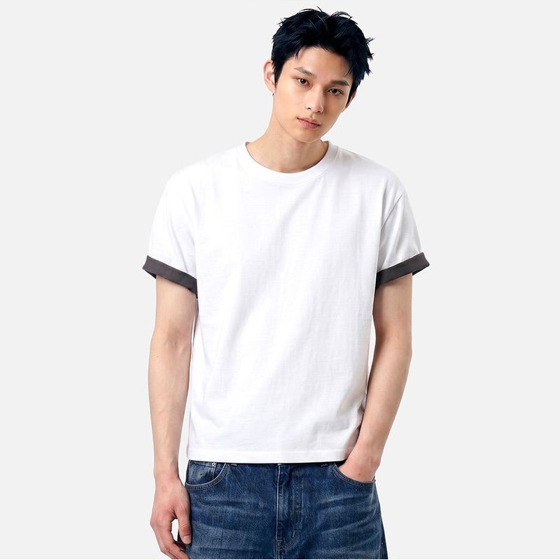 UNDEROFF(アンダーオフ)の「Rolled-Sleeve Cropped Short-Sleeve T-Shirt White(Tops)」