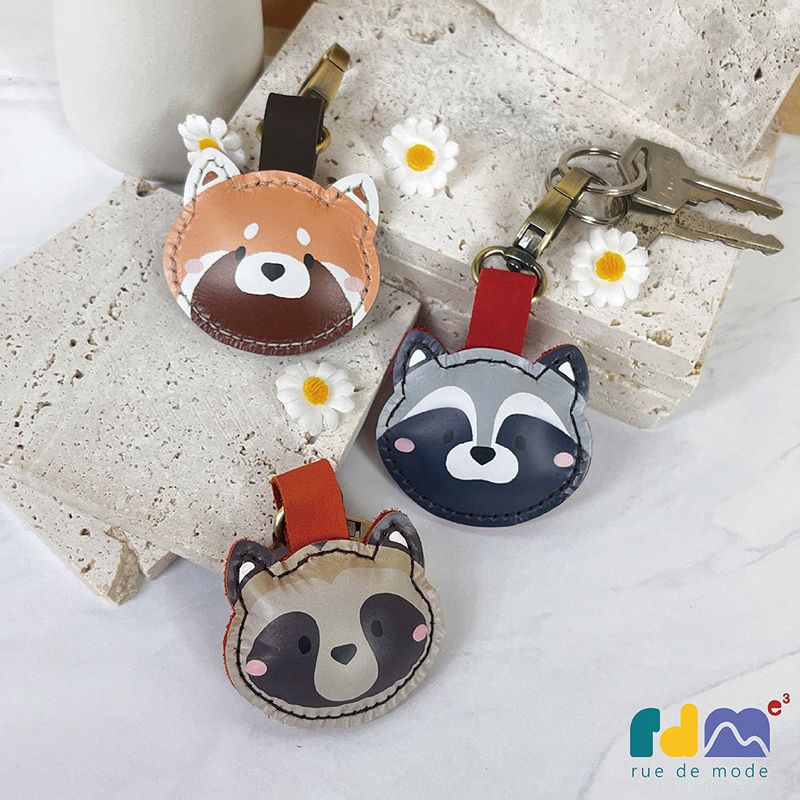 Forest Cute Friends Genuine Leather Keychain