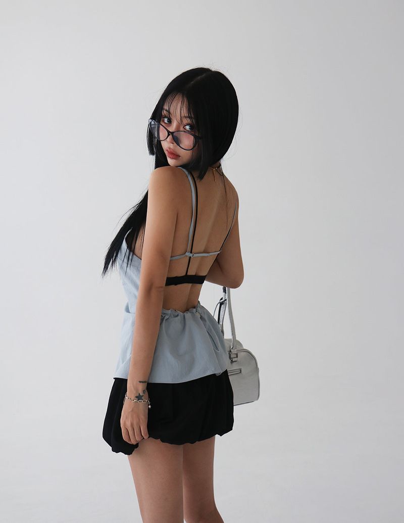 Backless strap sleeveless inner bra top
