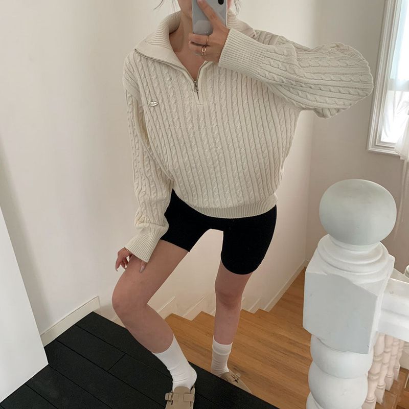 [BELLIDE MADE] CABLE HALF ZIP-UP KNIT WITH PENDANT