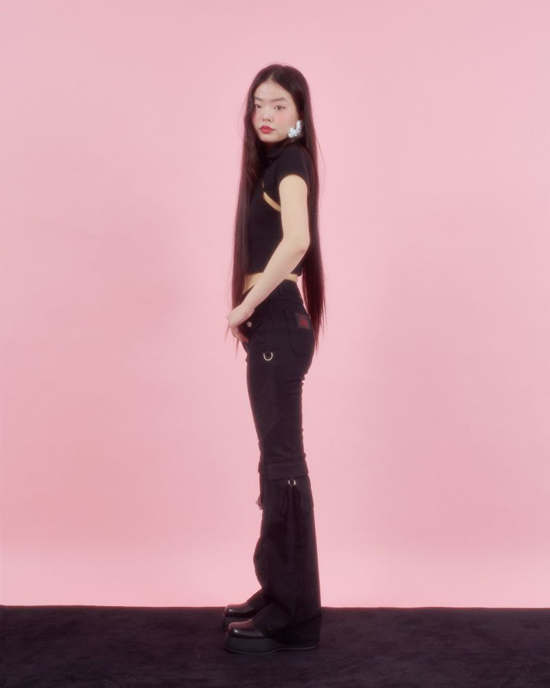QUIPAO CALLER SLIT T [BLACK]