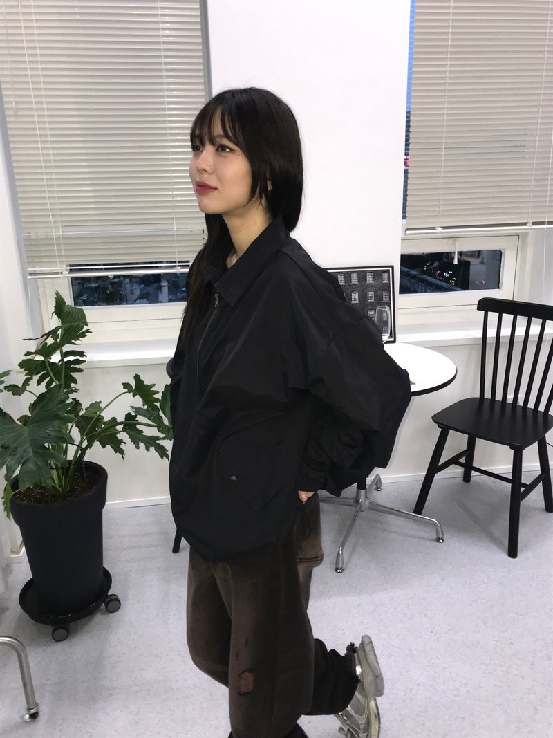 Pulcro collar windbreaker
