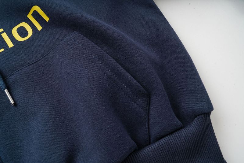 Cressa Graphic Hoodie Zip-Up