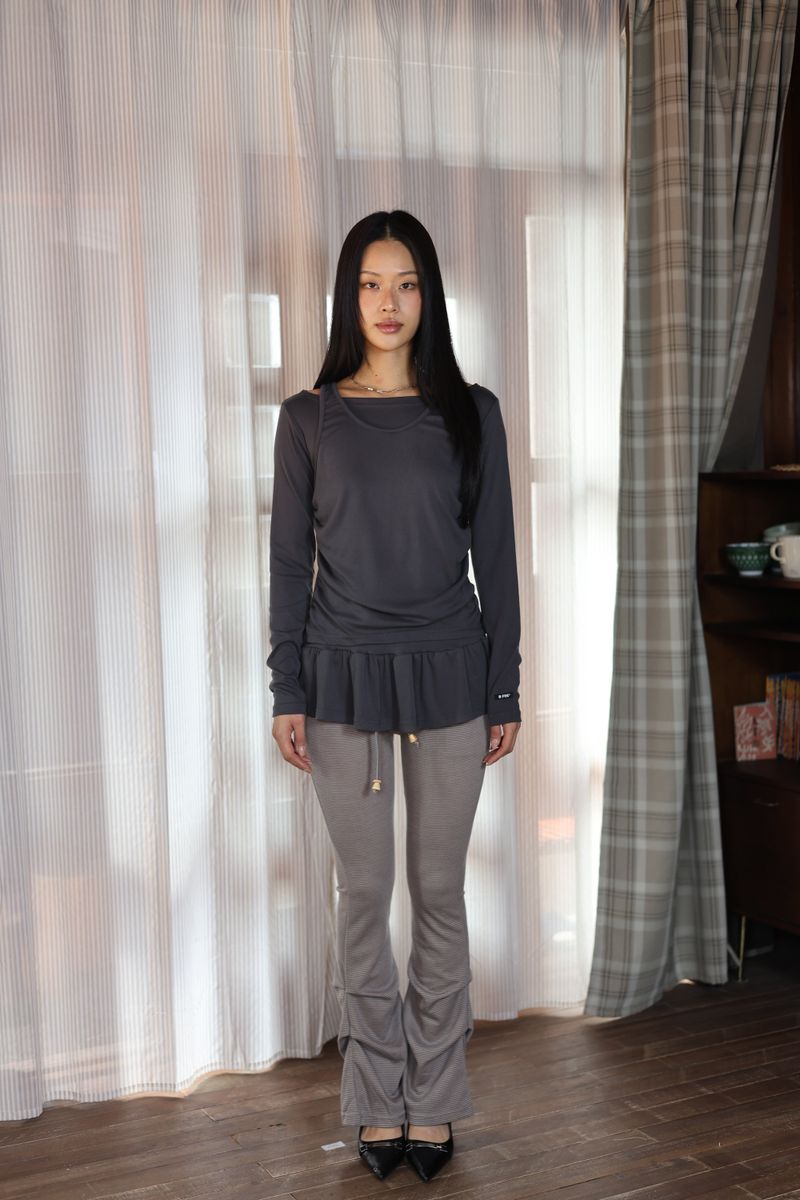 BFEEP（ビーピーピ）の「 ripple warmer tee_charcoal（Tops）」