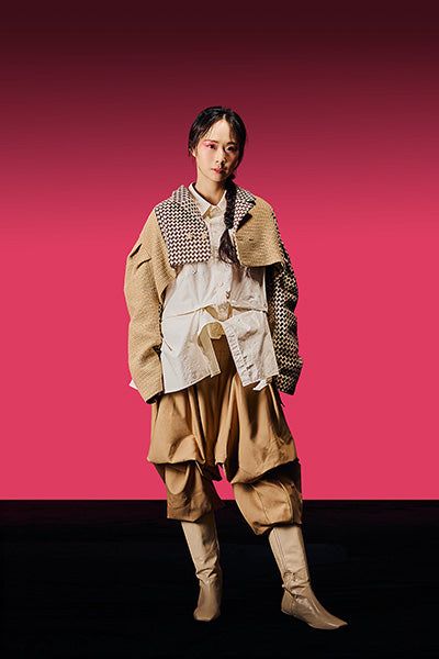 Reculer(ルキュレ)の「スリータックスリーブチェッカーカラーリングクロップジャケット(ベージュ)(ジャケット/アウター)」