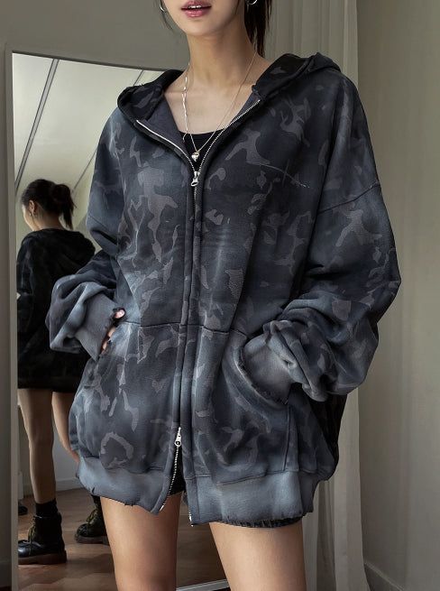 Dirty Spray Camo Warmer Hooded Zip-Up