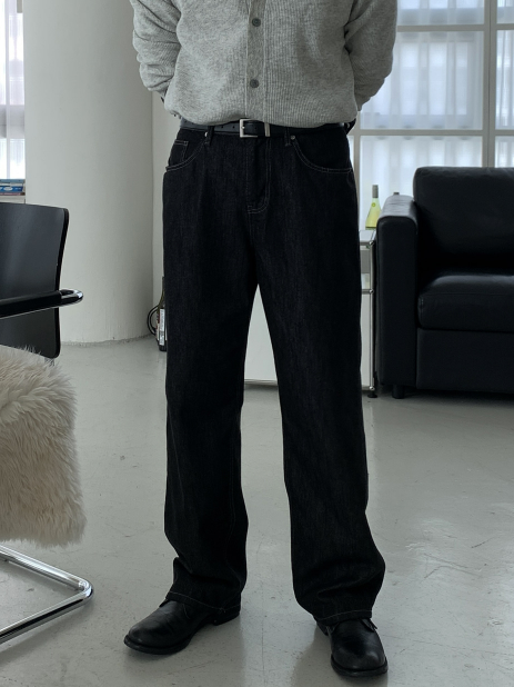 Semi Wide Stitch Raw Fabric Denim Pants