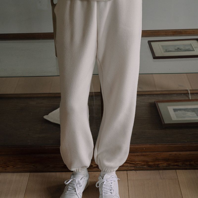 Essential Jogger Sweatpants - Ivory