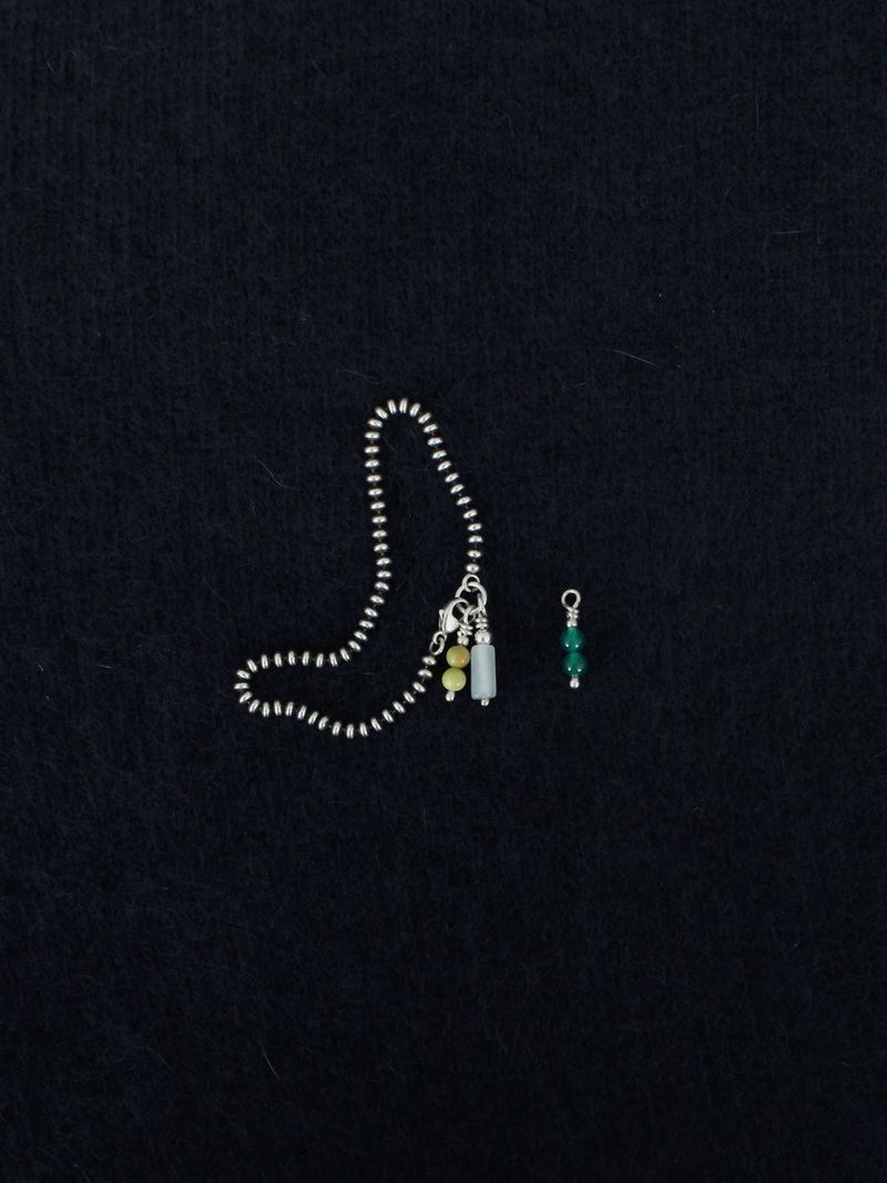 keikeie(ケイケイイ)の「【MADE】フルーツブレスレット(アクセサリー)」