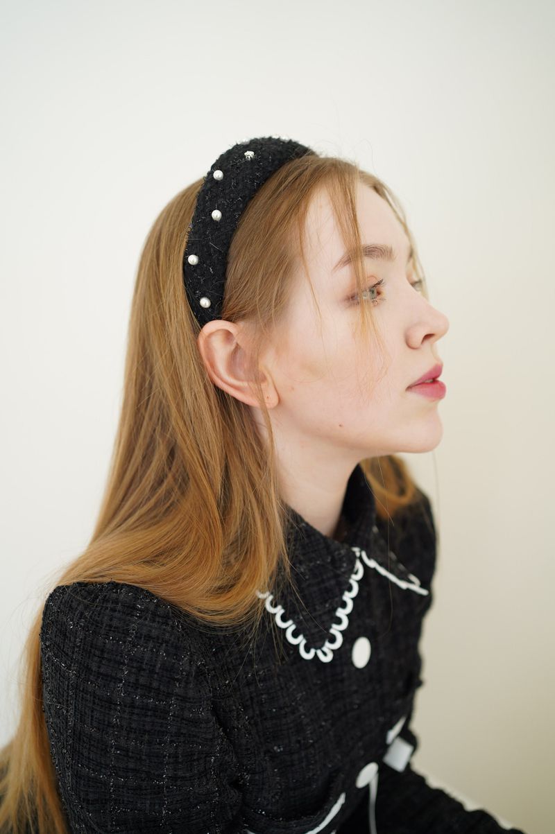 cattline(カトリーヌ)の「tweed pearl hairband black(Hair Accessories)」