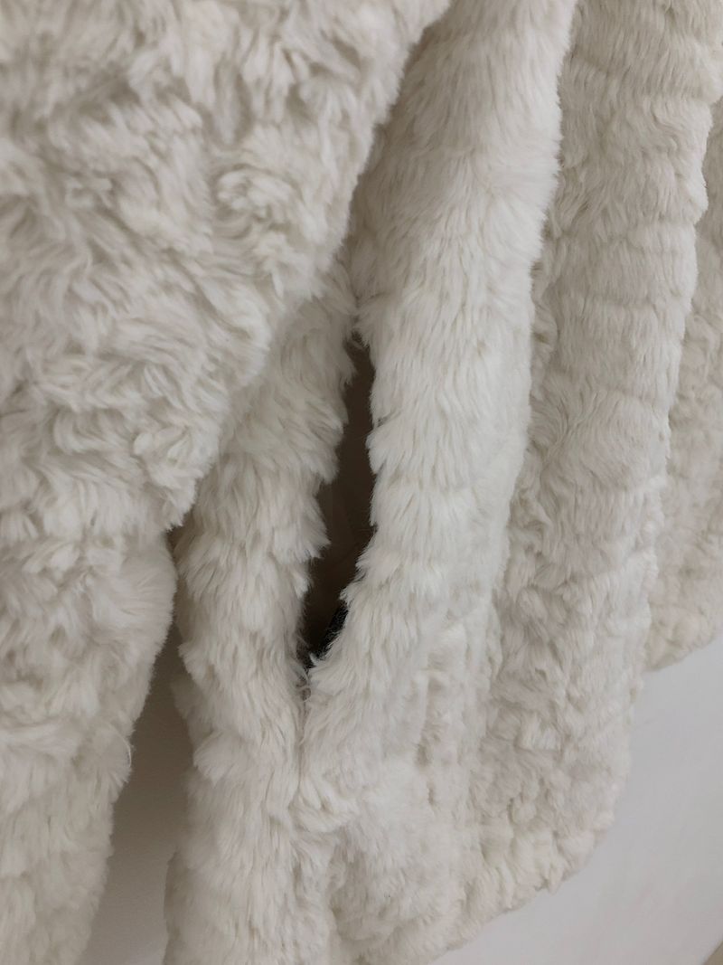 Vintage Creamy Ribbon Fur Jacket