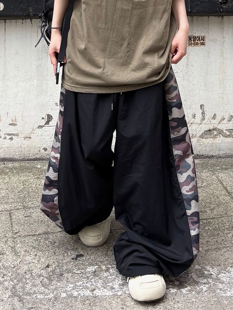 waki camo wide pants
