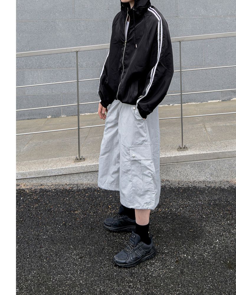 Kelt Nylon Cargo Bermuda Pants