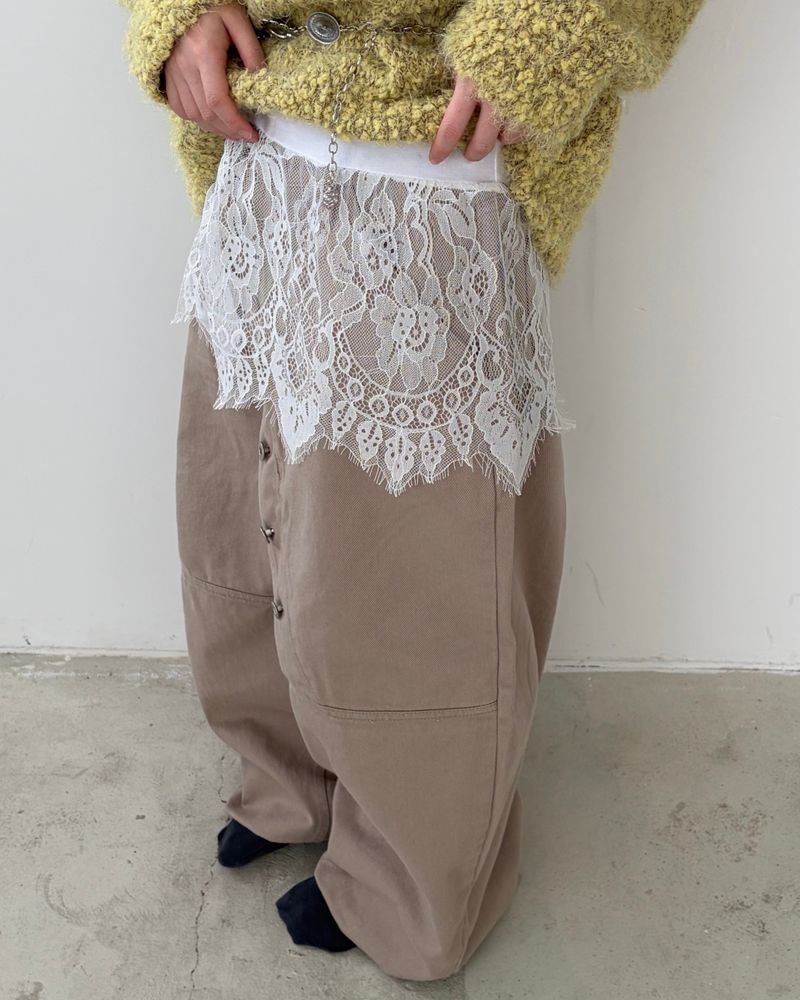 Slant Button Denim Pants