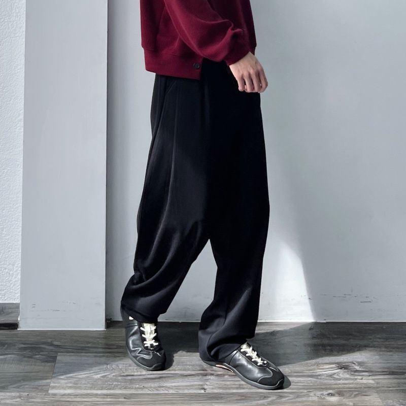 Shadow Drape Pleated Pants