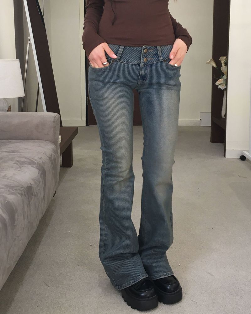 Grunge boots cut denim pants