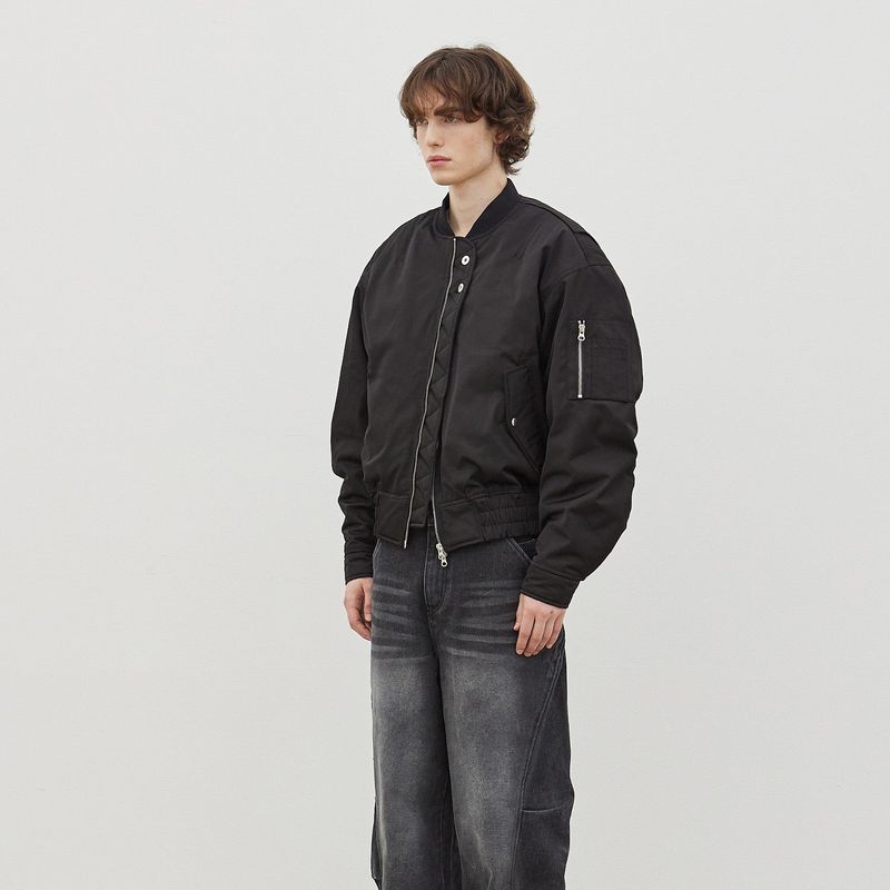 Ber de Noir（ベルドヌア）の「Modern MA Bomber Jacket (Black)（Jackets/Outerwear）」