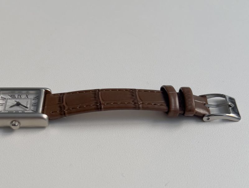 [Casio Genuine] テレンダ レザー リストウォッチ