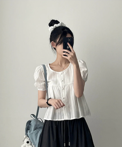 Bert Puff Sleeve Short Sleeve Blouse