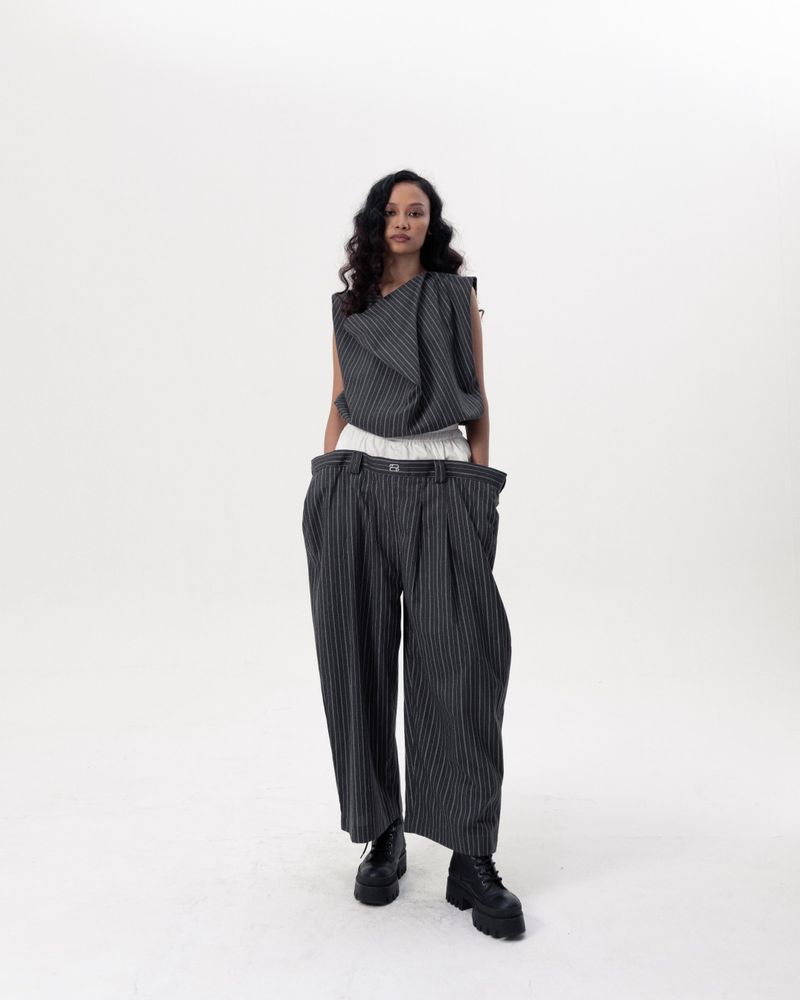 PEDESTRIAN LAYERED TROUSERS