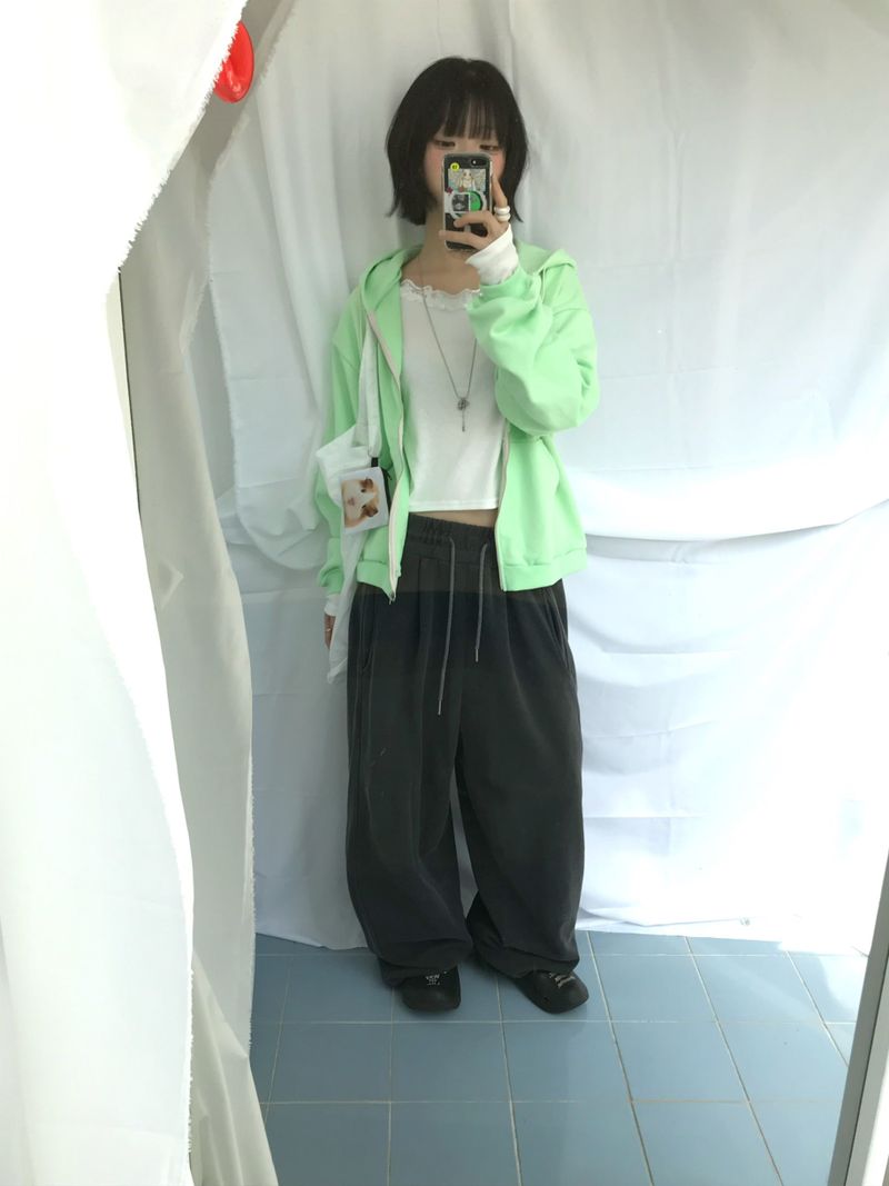 Clover Soft Loose Zip-Up