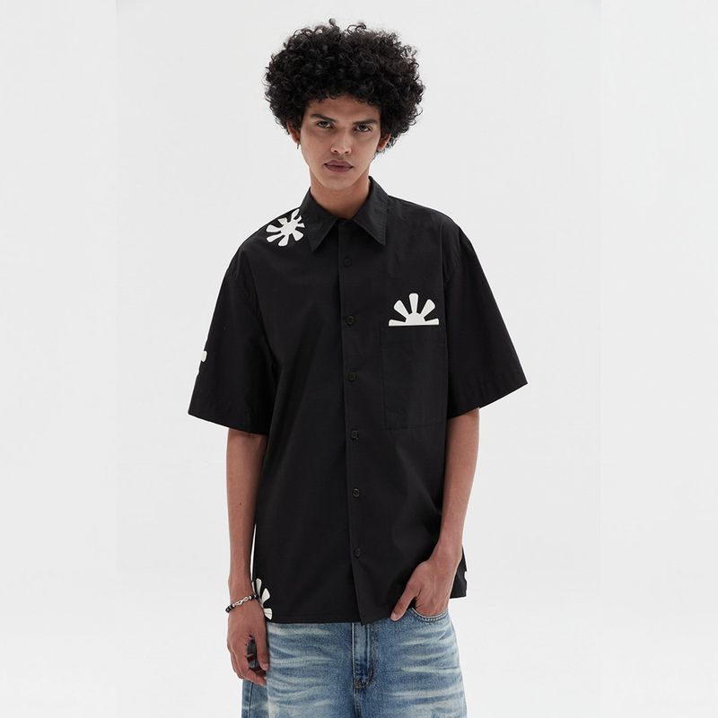 DNSR（ディーエヌエスアール）の「sunflower half shirts black（Tops）」