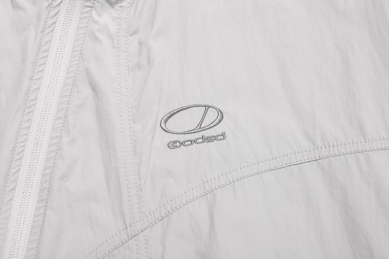 Diagonal Cut Half Windbreaker - 2COLOR