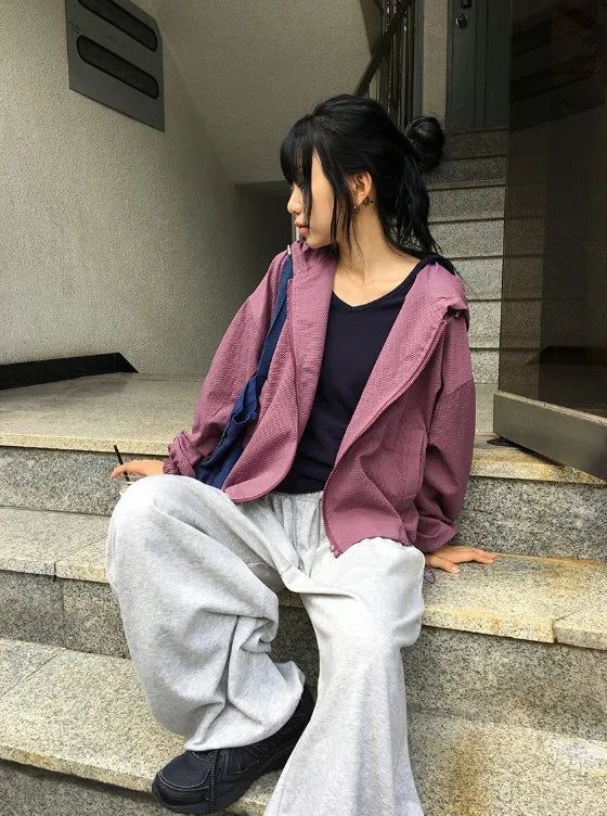 Quanta Check Loose-Fit Semi Crop Wind Jacket
