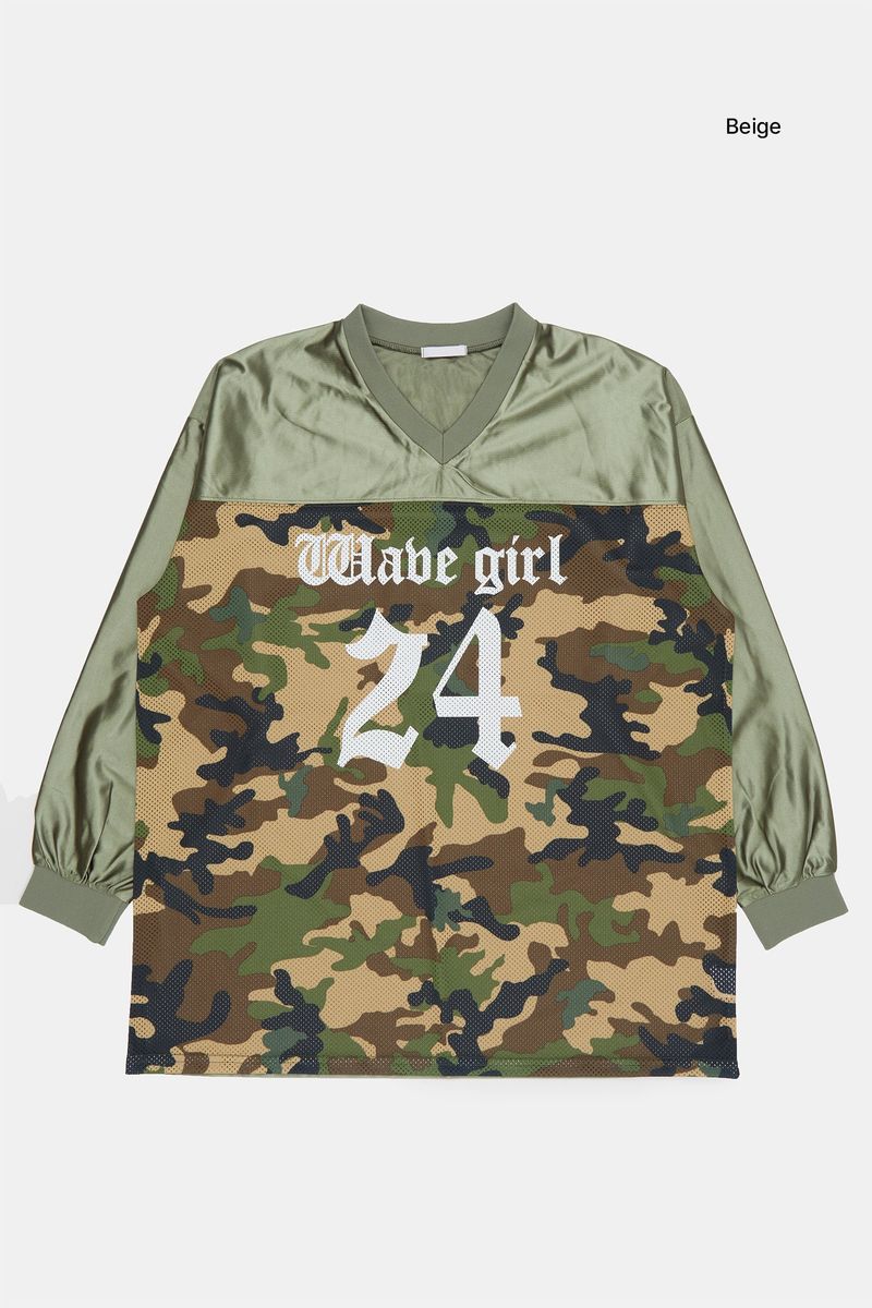Haifa camo V-neck over T-shirt