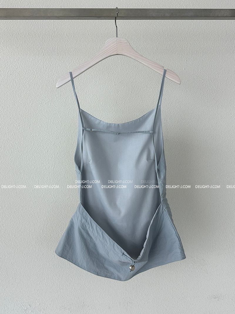 String backless draped blouse