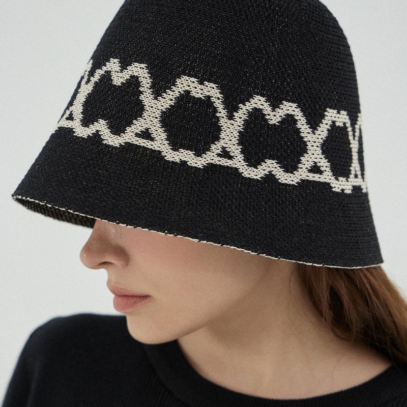 VA Curved Logo Jacquard Bucket Hat / Black