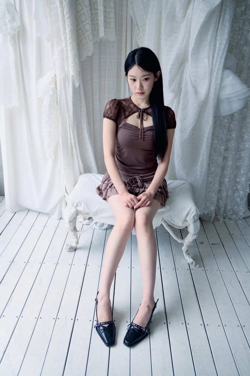 Muse lace top (Brown)