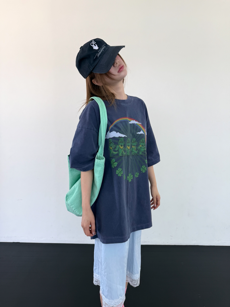 clover pigment boxy T