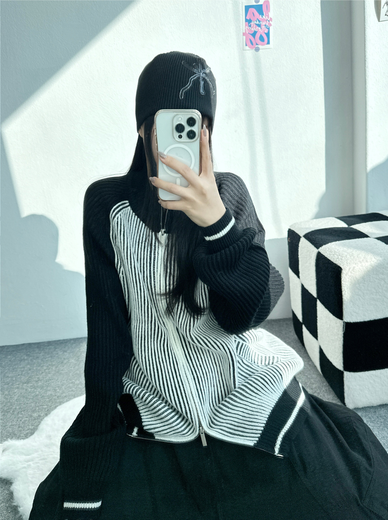 COLOR-BLOCK RAGLAN 2-WAY ZIP-UP🤎🖤🩶🤍 - 3 COLORS