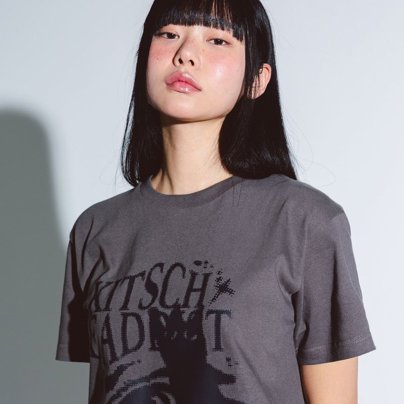 KITSCH CAT JUMPING SHORT SLEEVE (CHARCOAL)